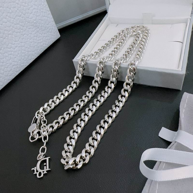 Dior Necklace 05yxh86